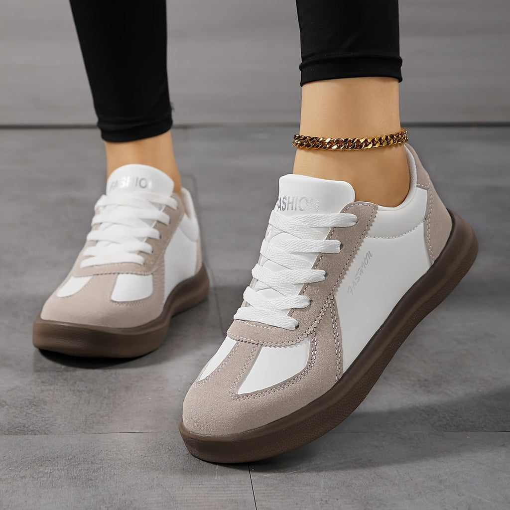 everyday lace-up Sneakers