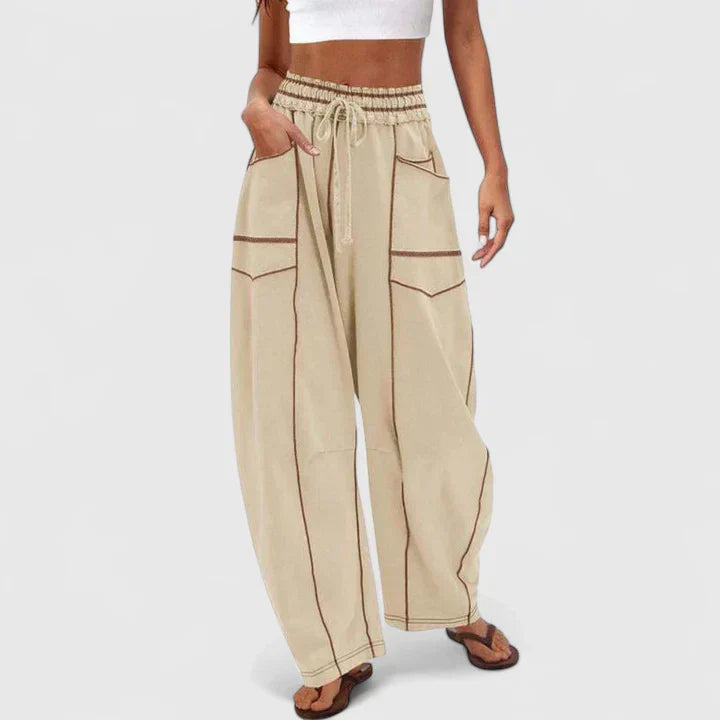 Black wide-leg Pants
