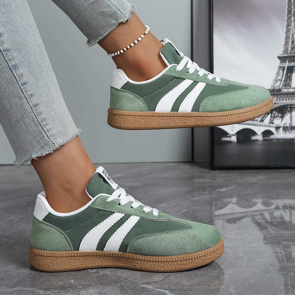 White classic lace-up Sneakers