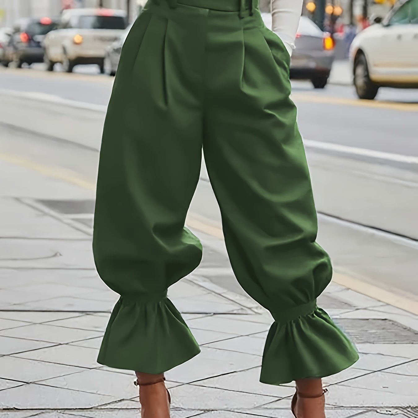 Fern Green ruffled-hem wide-leg Pants, front view