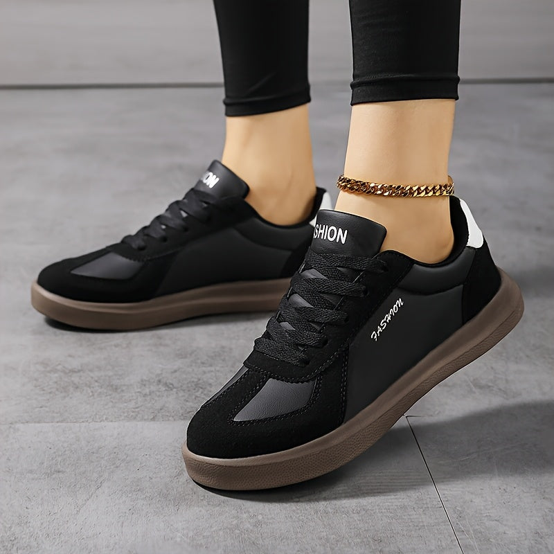 Black everyday lace-up Sneakers