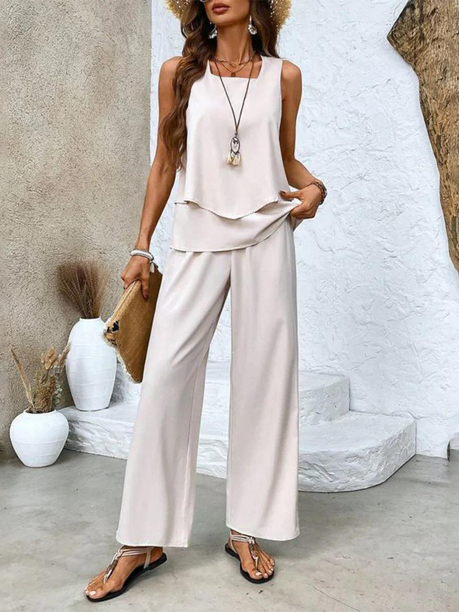 Women's Two-Piece Set - Matching Top and Pants