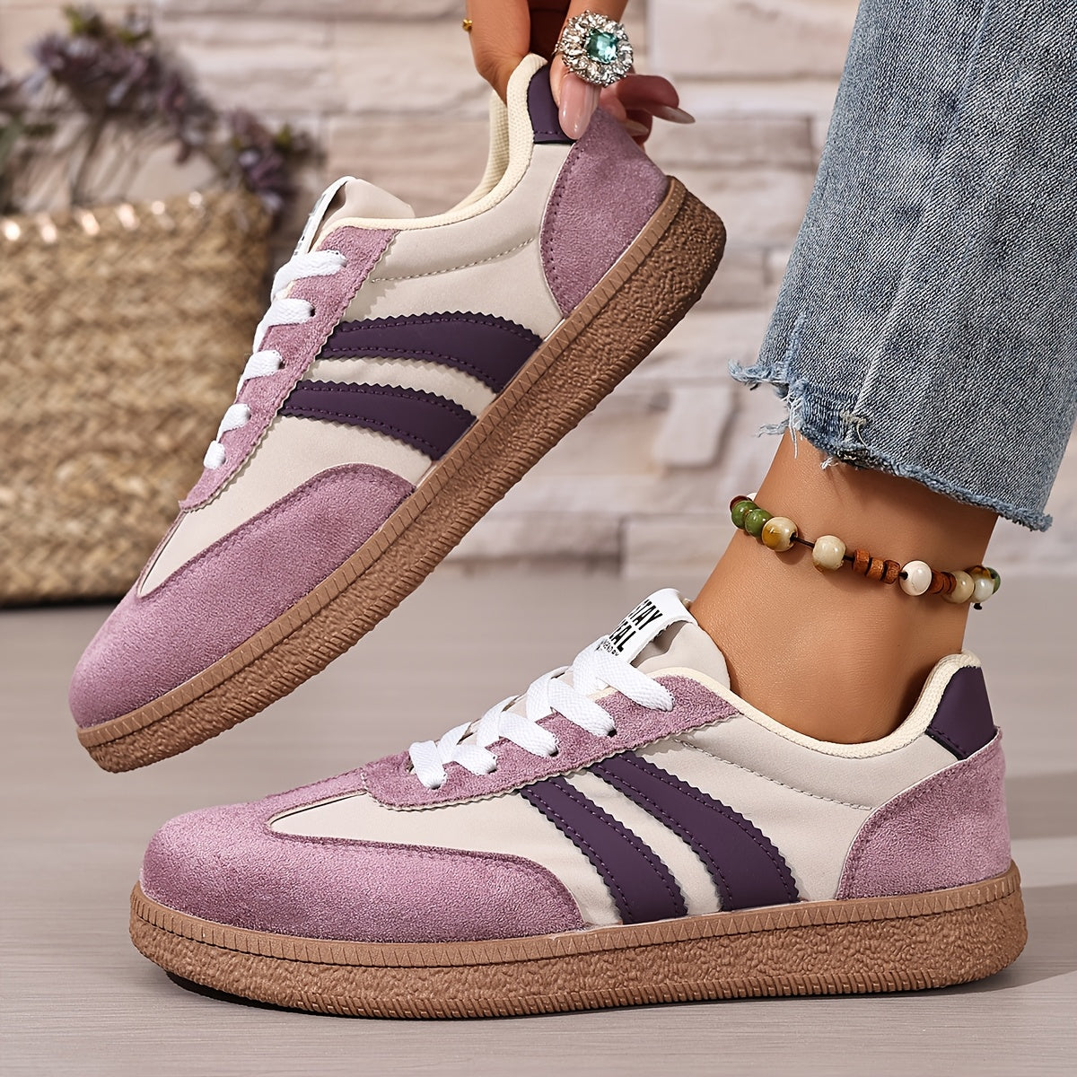 classic lace-up Sneakers