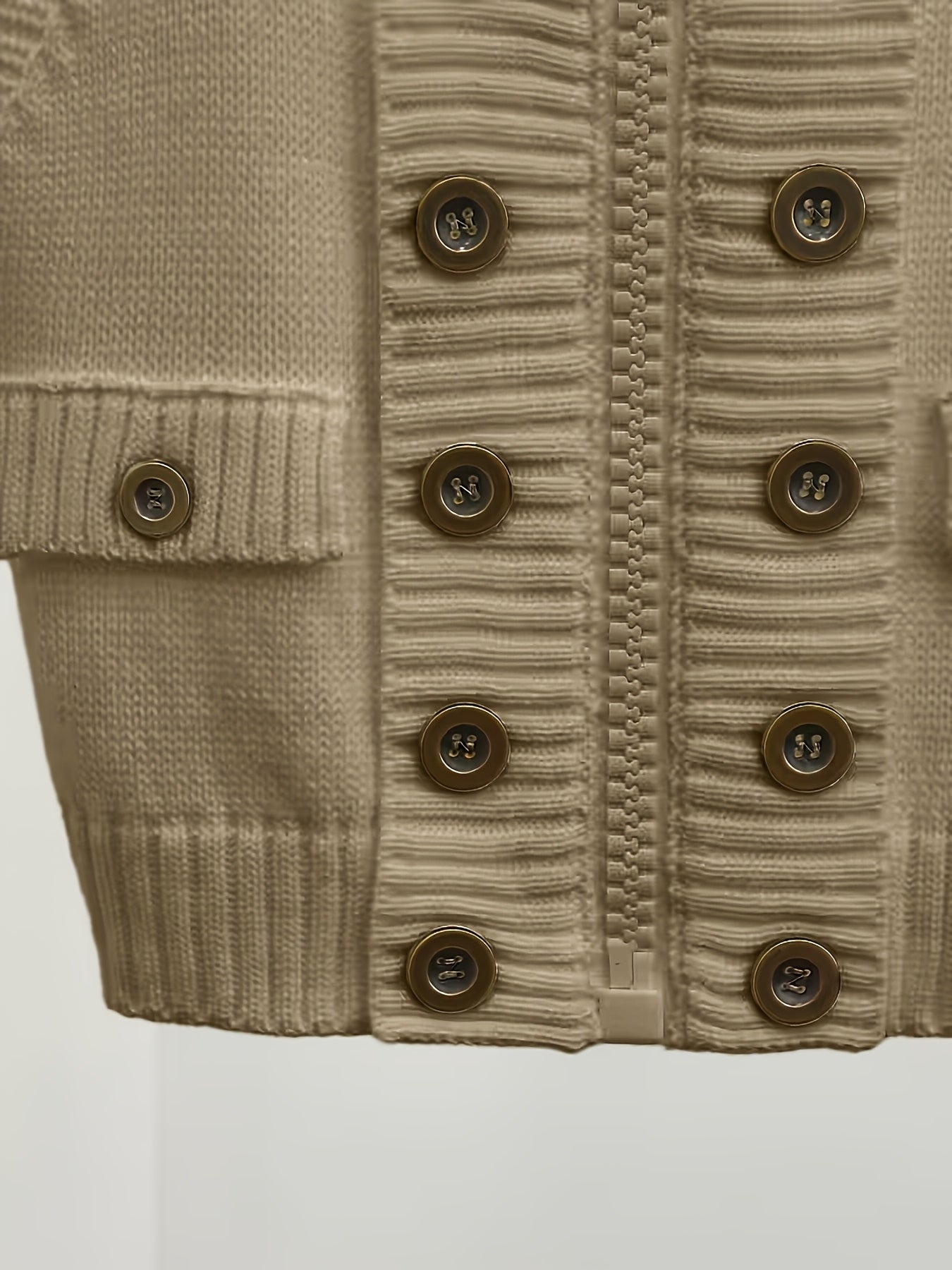 Milky high-collar zip vest