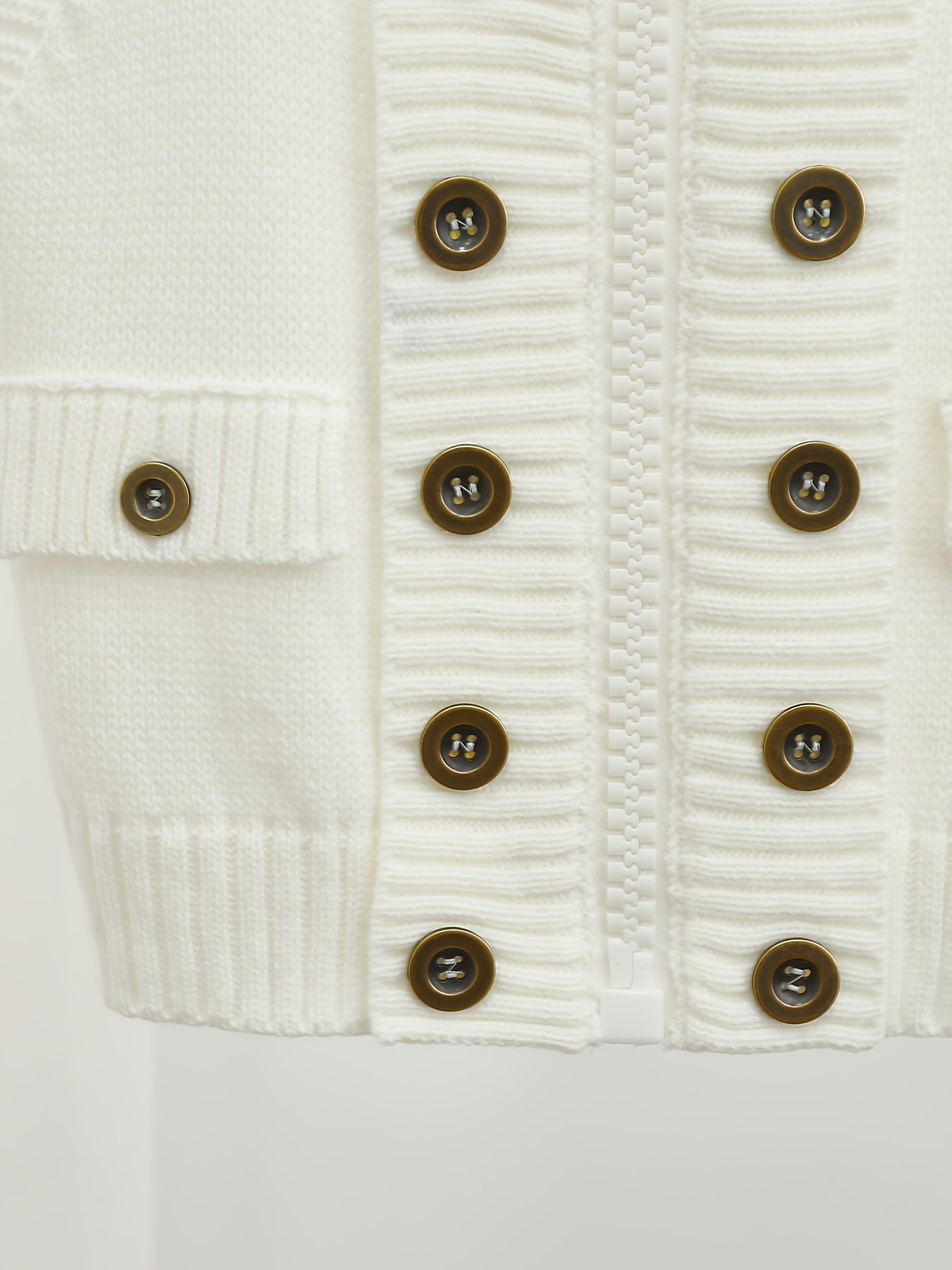 Milky high-collar zip vest