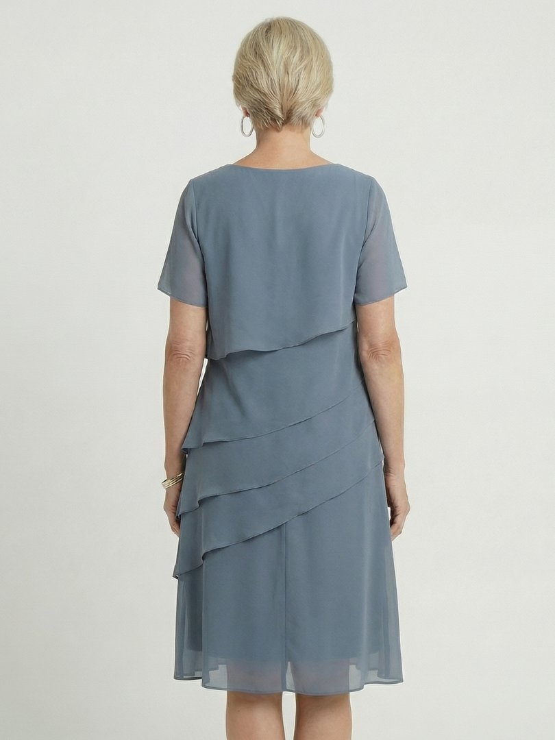 Classic Tiered Chiffon Midi Dress with Short Sleeves