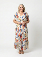 Floral Pleated Maxi Dress with Batwing Sleeves and Gathered Waist