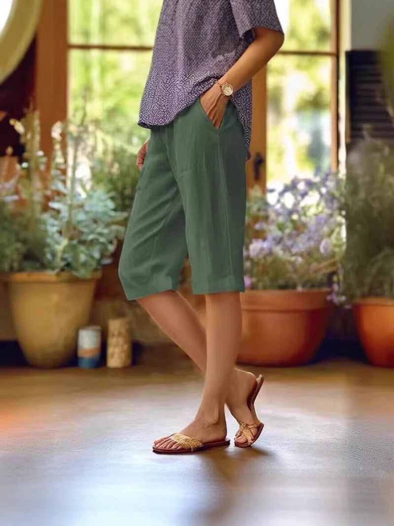 Lightweight Summer Bermuda Shorts with Pockets