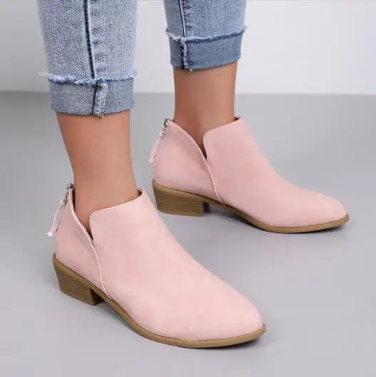 sleek block heel Boots