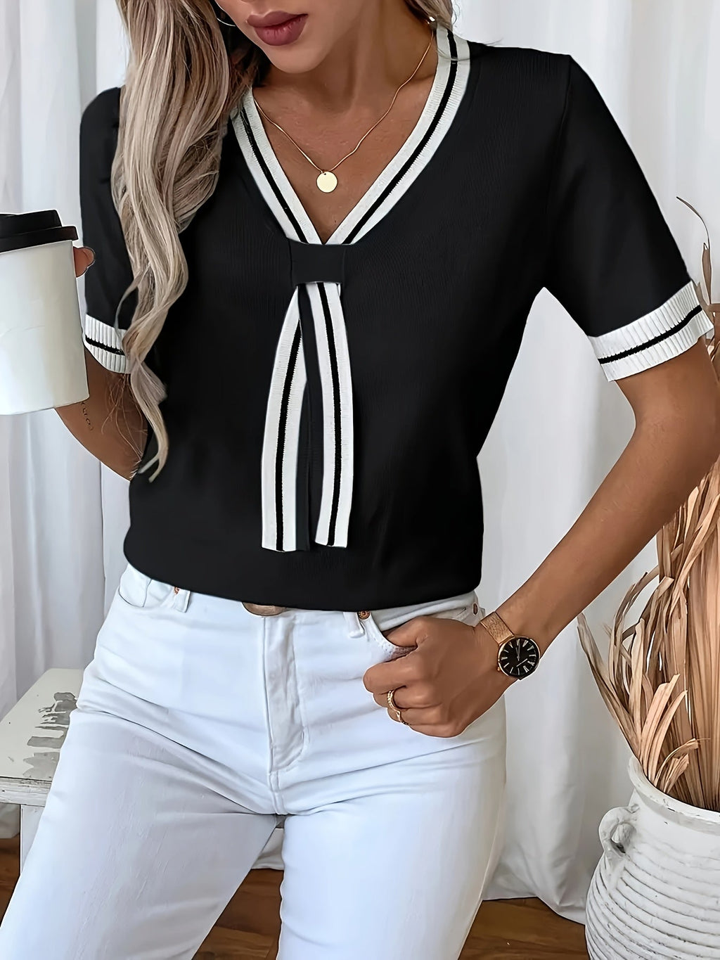 Sky Blue V-neck short-sleeve pullover
