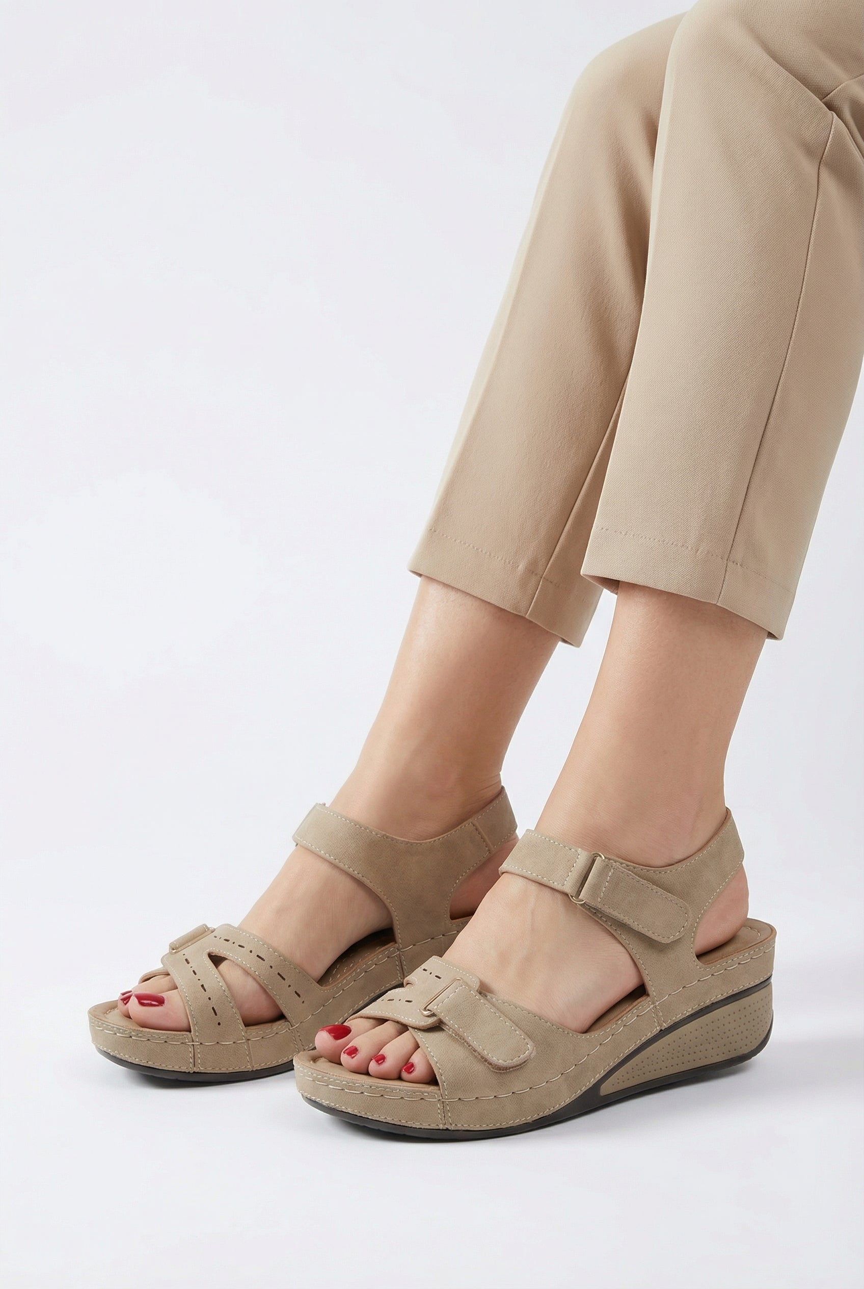 Women's Lightweight Vegan Leather Sandals