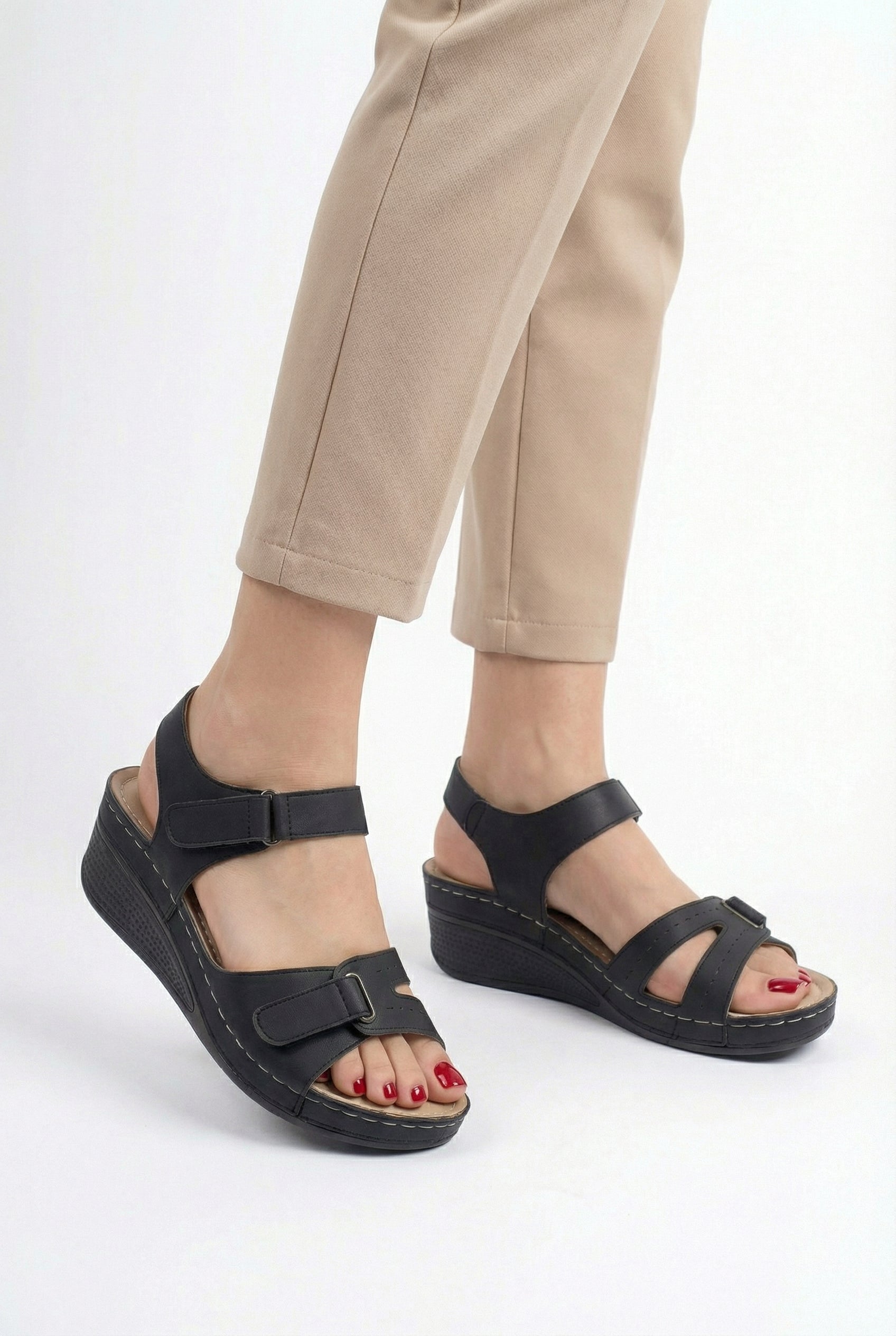 Women's Lightweight Vegan Leather Sandals
