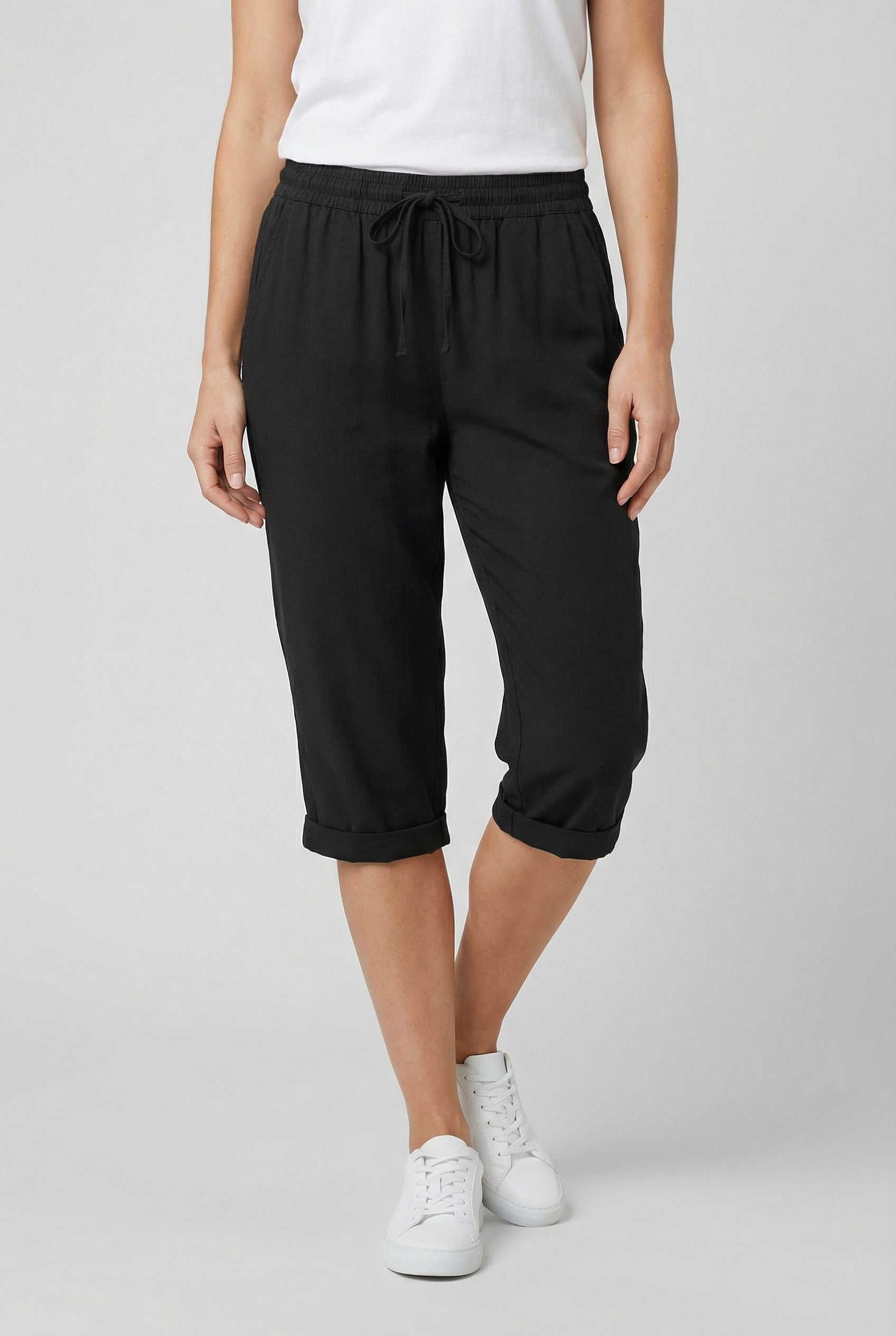 Women's Breathable Shorts with Pockets for Casual Wear