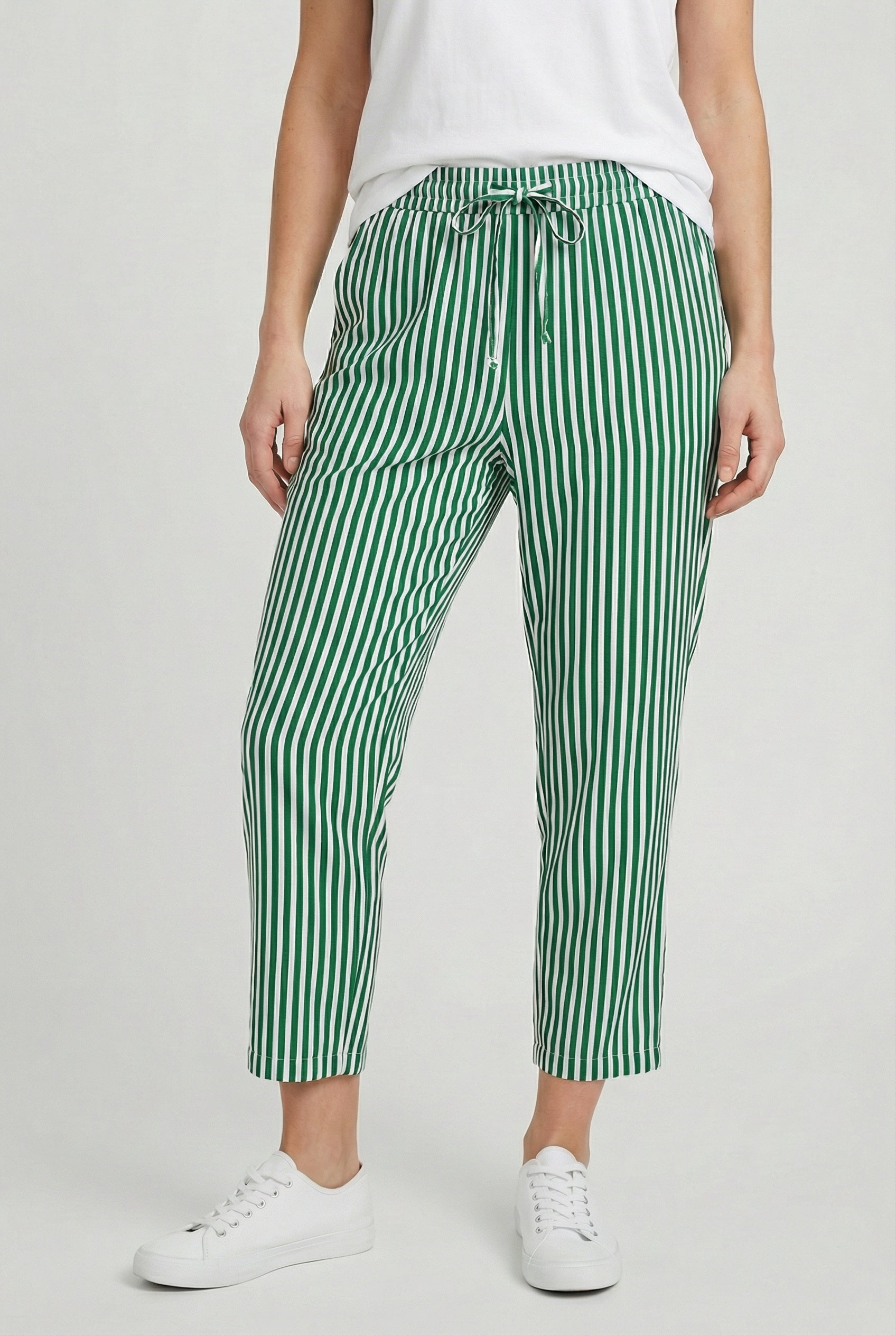 Women's Lightweight Wide Leg Trousers - Casual Fit