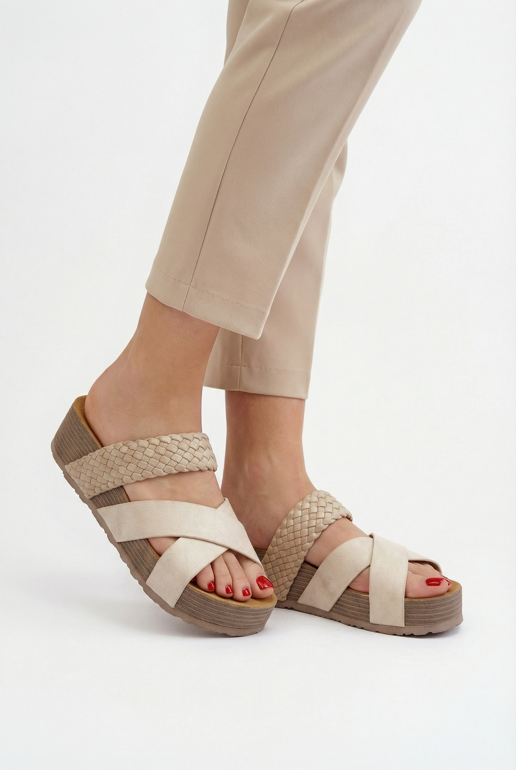 Women's Lightweight Sandals - Casual Summer Design