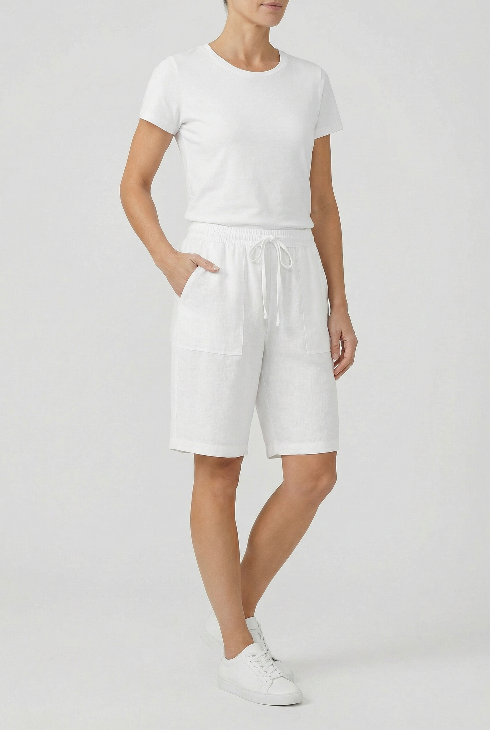 Women's Cotton Bermuda Shorts - Relaxed Fit with Pockets