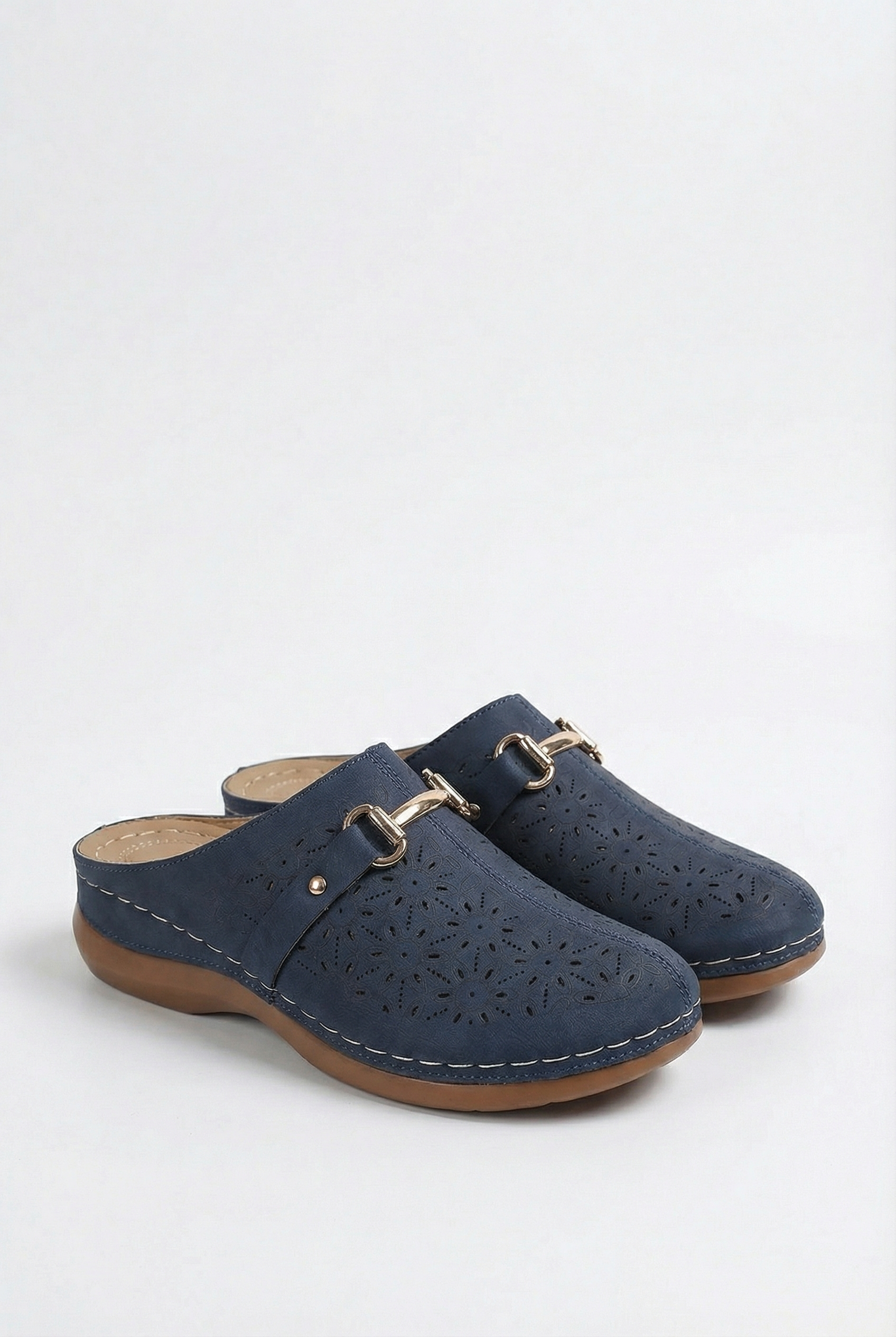 Women Lightweight Outdoor Slippers - Comfortable Design for Summer