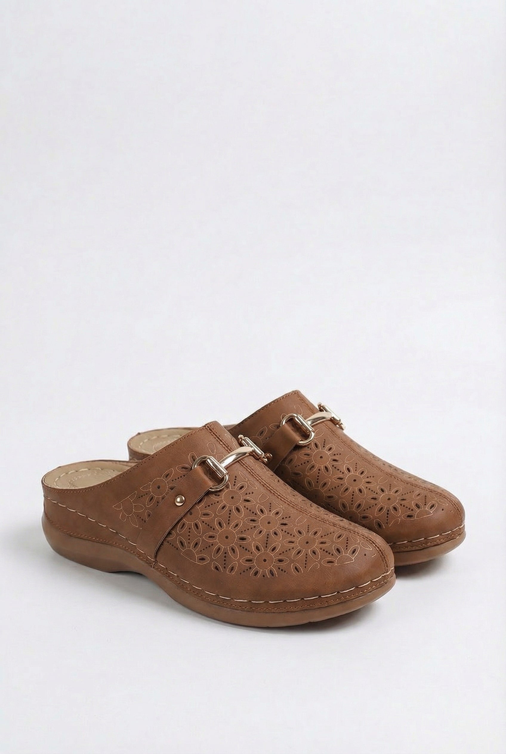 Women Lightweight Outdoor Slippers - Comfortable Design for Summer