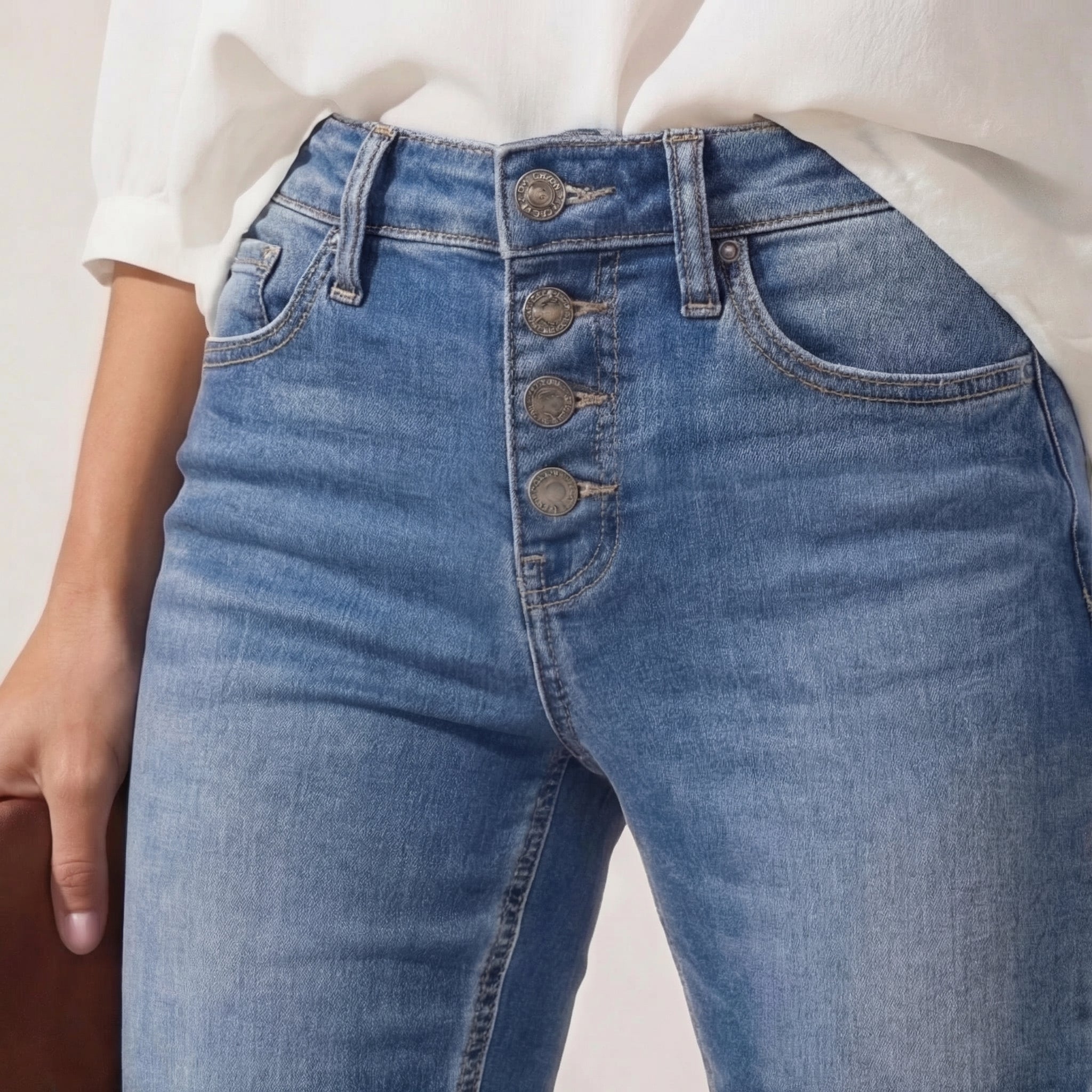 Blue high-waist denim flare Pants