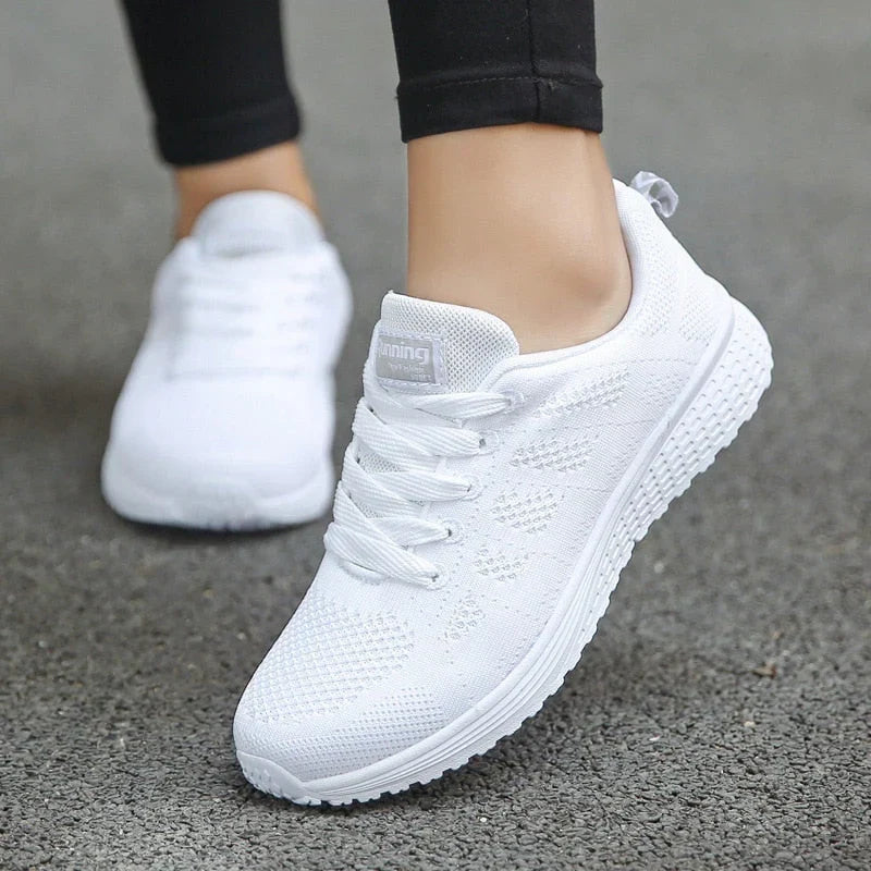 White orthopedic support running Sneakers, front view