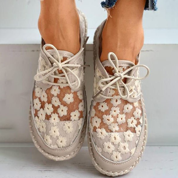 White floral embroidered lace-up Sneakers