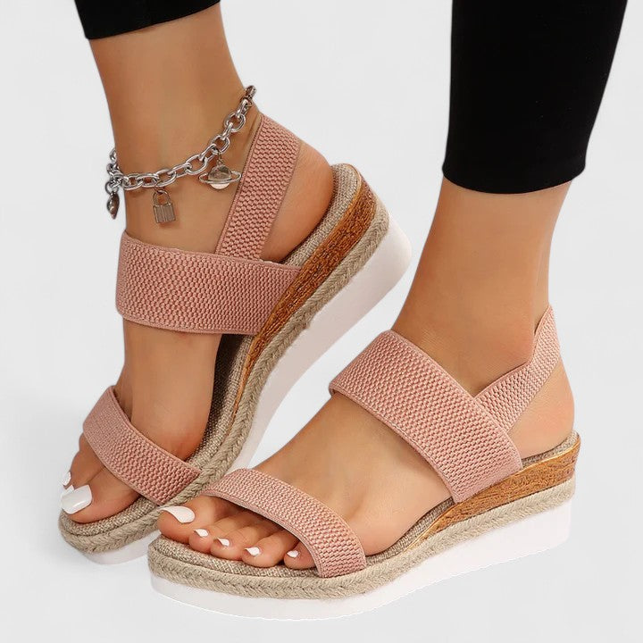 Comfortable Summer Sandals - Footwear for Holiday & Vacation