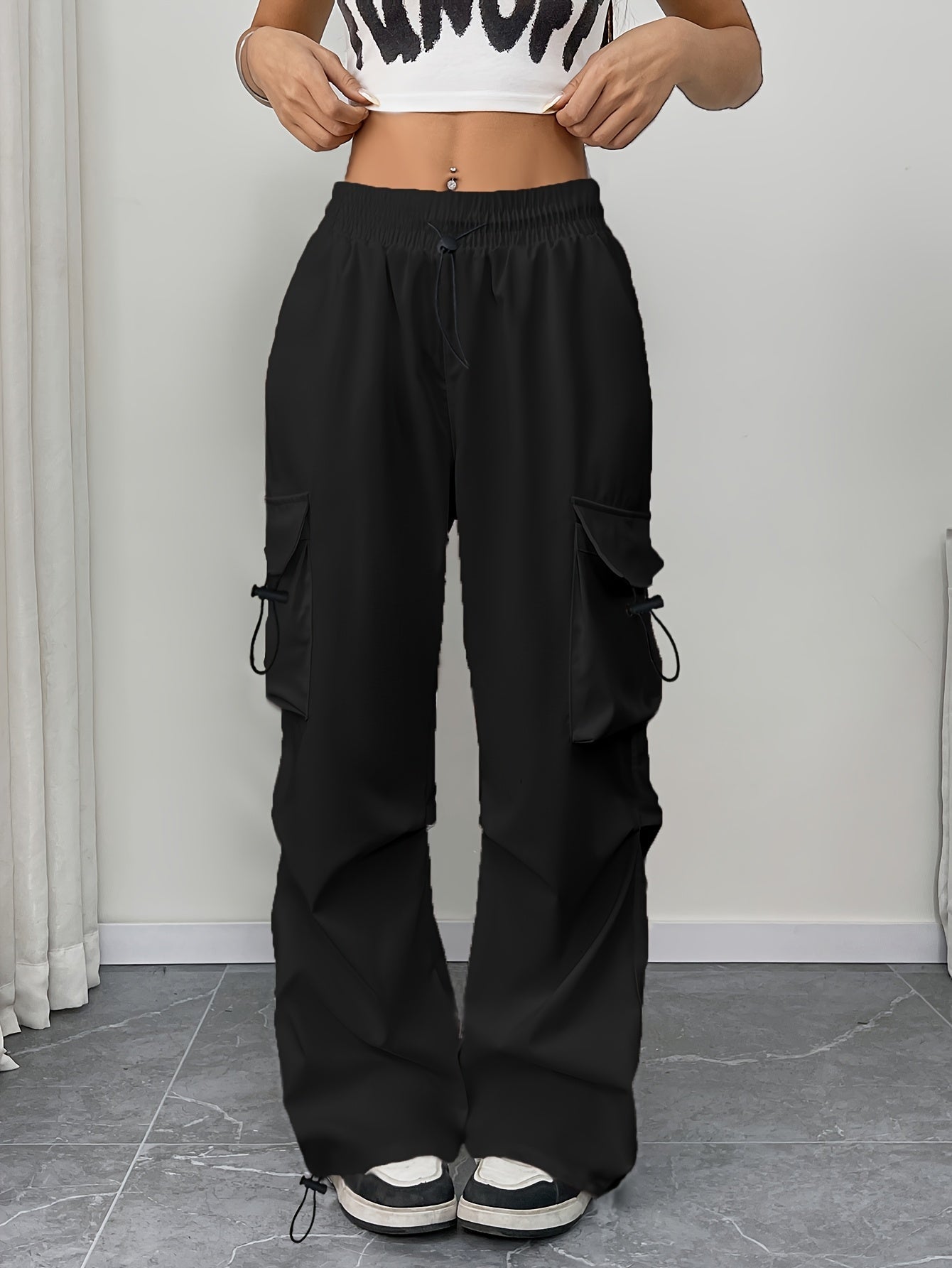 Black wide-leg cargo pocket Pants