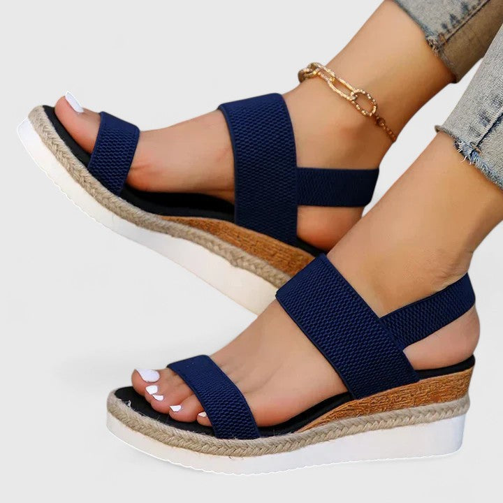 Comfortable Summer Sandals - Footwear for Holiday & Vacation